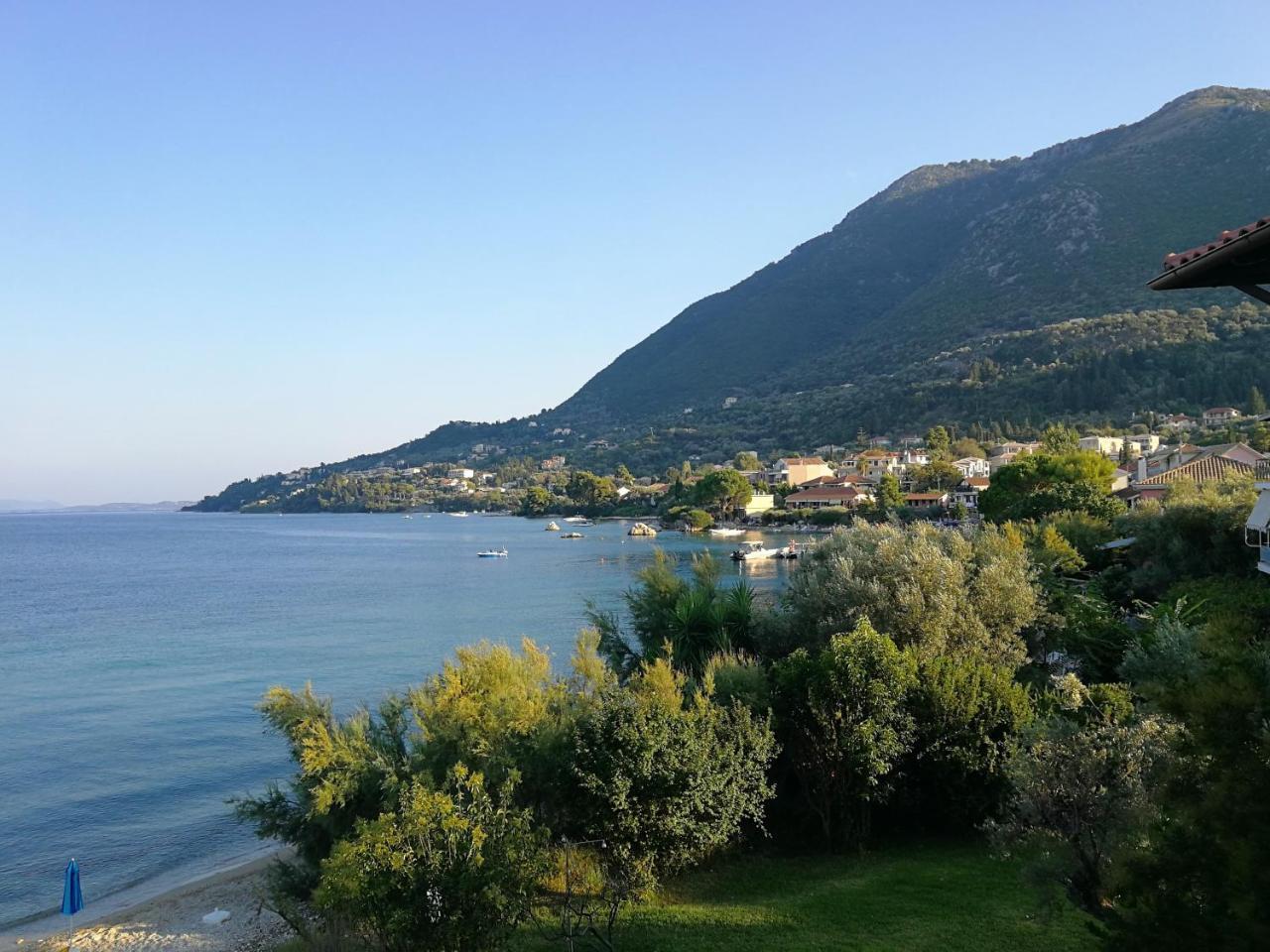 Arokaria Beach House Nikiana Exterior foto